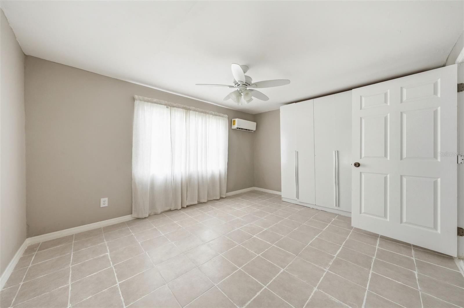 DOUGLAS PARK 03 - Residential