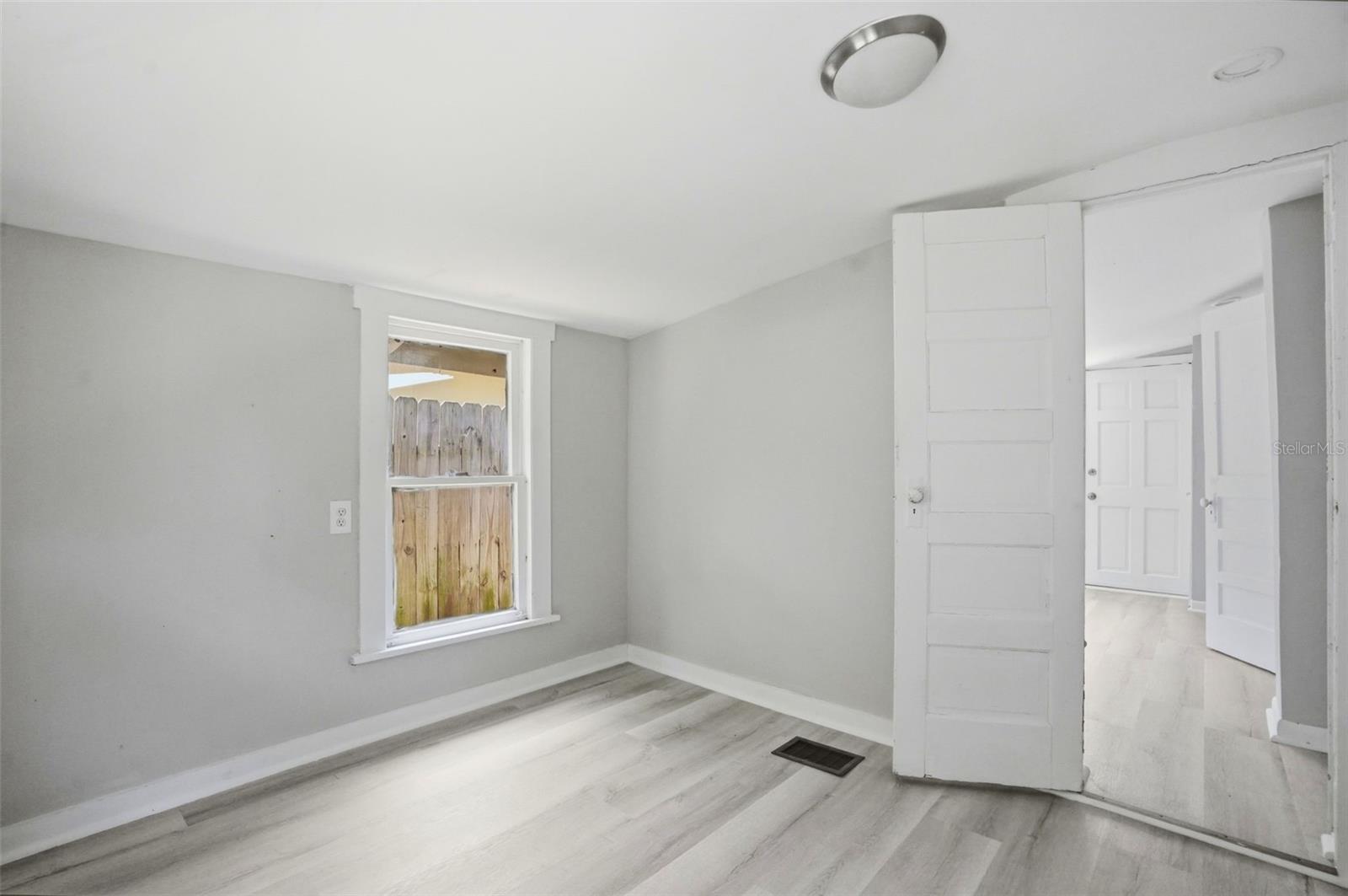 LEVERICHS J J ADD TO TOURIST PARK - Residential