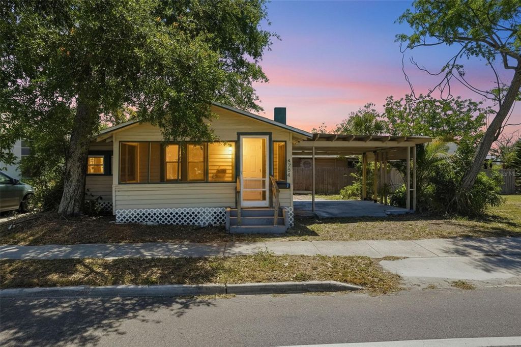 Photo of 4734 15th Avenue S, St Petersburg, FL 33711 (MLS # TB8498723)