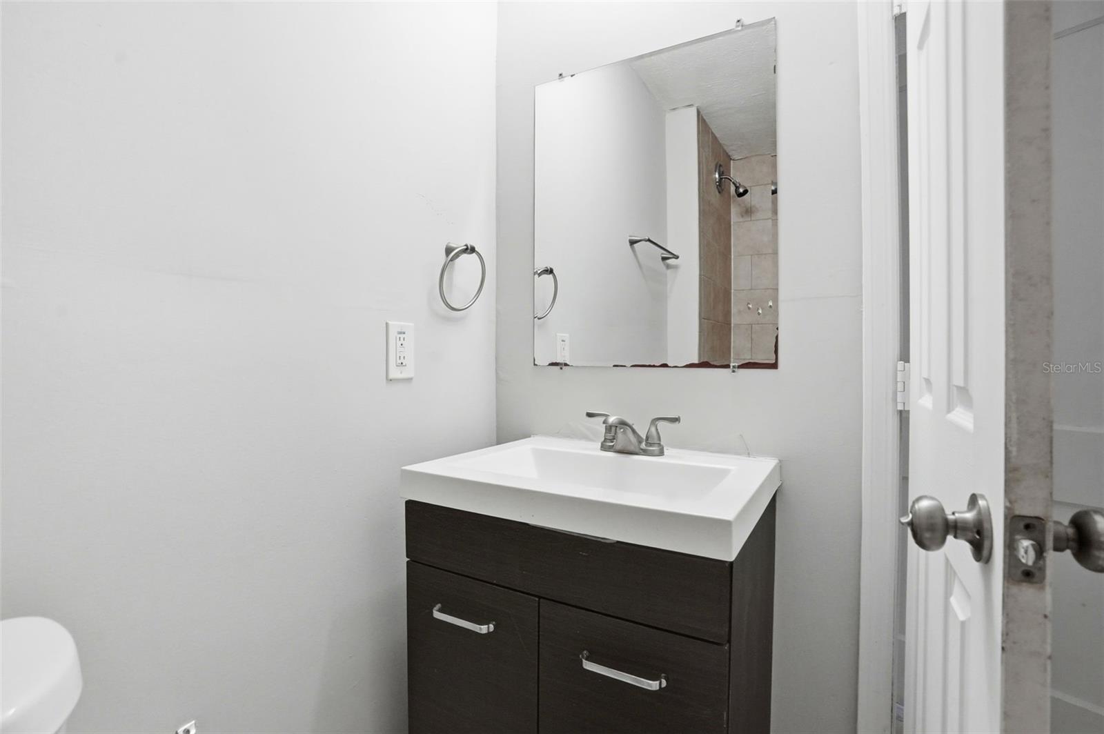 LEVERICHS J J ADD TO TOURIST PARK - Residential