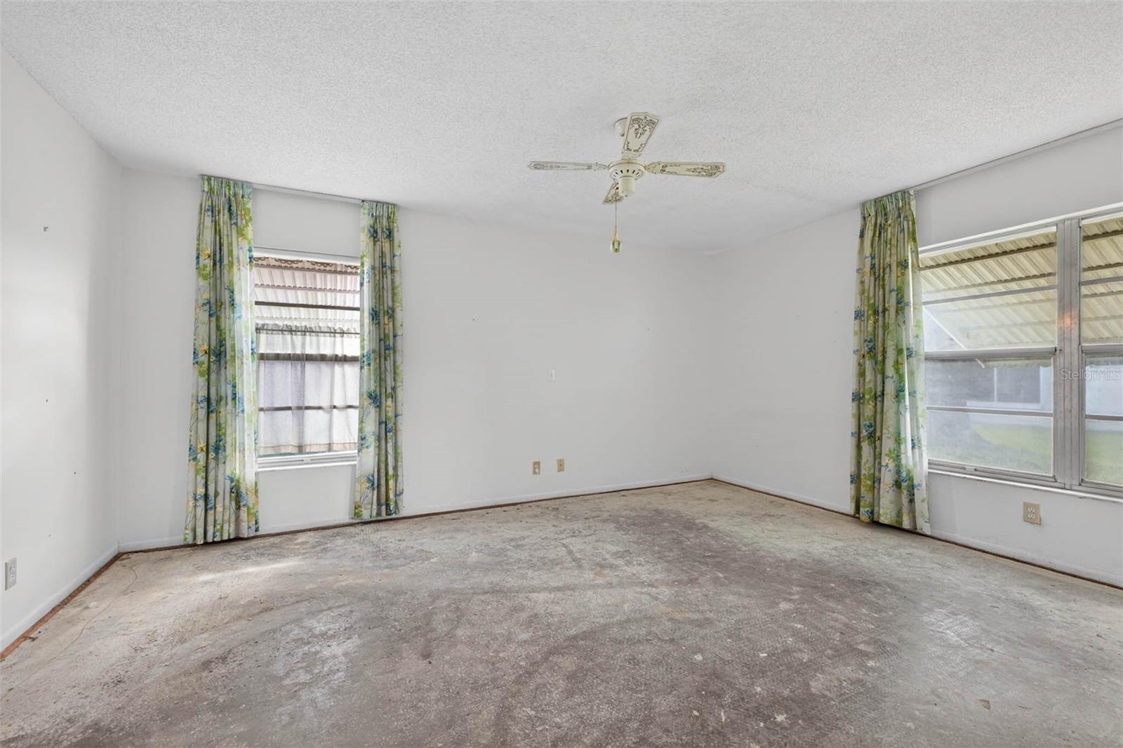 MAINLANDS OF TAMARAC BY THE GULF UNIT 5 PH 3 CONDO - Residential