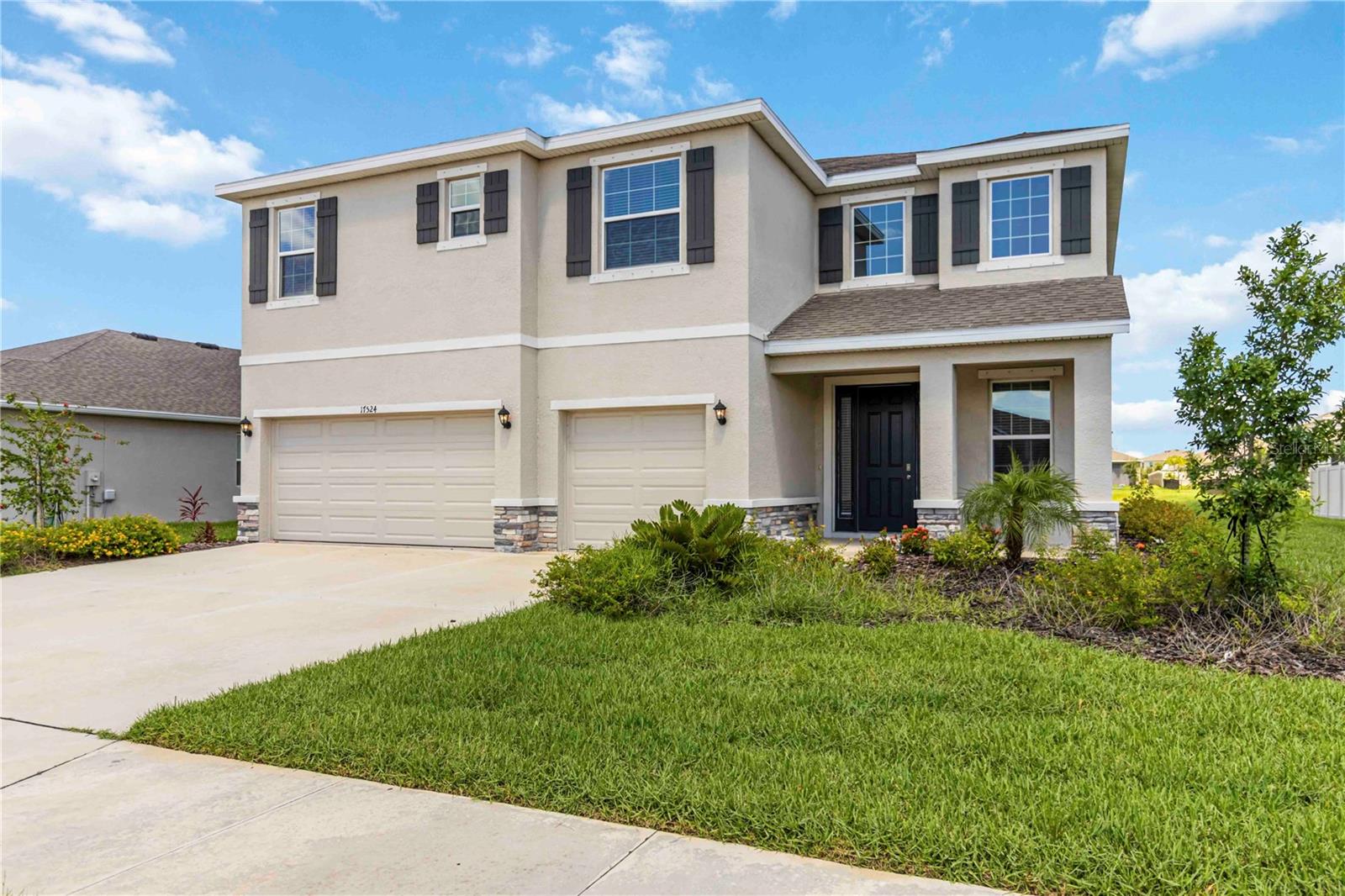 Hello. Thank you for considering me for your next home. Here is a little information about me that I hope you will find useful. I am a humble move-in ready home in the desirable Lakewood Ranch community.
Some differences between my neighbors and me are:
I have a larger living space at 4000 sq ft
The kitchen is roomier with ample storage.
I have much higher ceilings throughout with three large living spaces.
My closets and bedrooms are probably the largest in the community.
As you contemplate which community will be your next happy home please be encouraged to review my photos, and stop by in person to take a look. A picture is definitely worth a thousand words but still can't beat a simple walk through to help you envision how this home can be beneficial for your lifestyle. In other words, is this home convenient for my daily needs, does it have the required space for my lifestyle, and belongings? Additionally, can this home comfortably fulfill my hosting needs when life happens? Happy to make your acquaintance and good luck with your search. Hope to hear from you soon.
This home feeds to the brand new Lake Manatee school now enrolling for Fall 2025 K-5 and Pk4-8th Fall of 2026