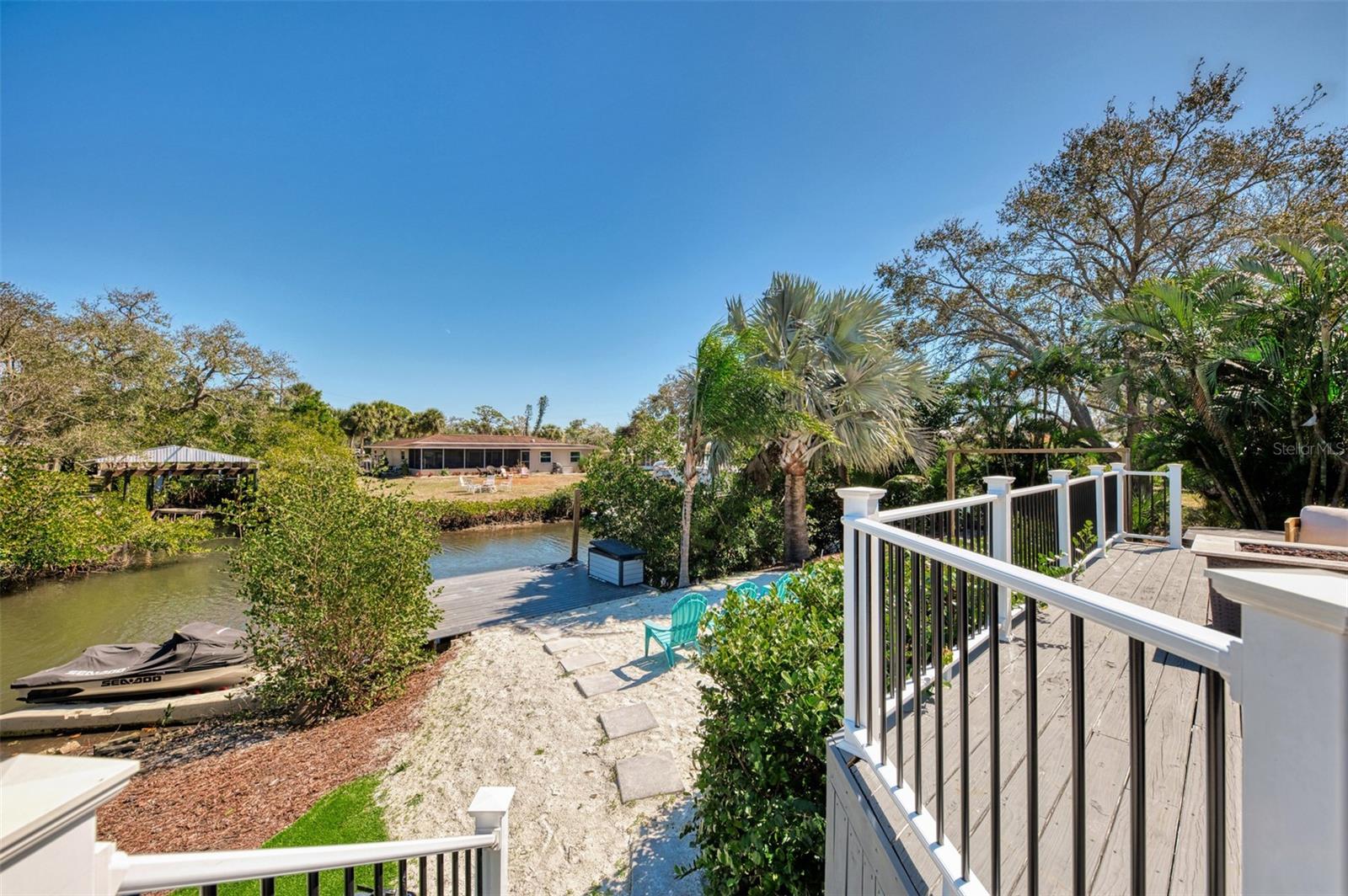 NOKOMIS ACRES - Residential