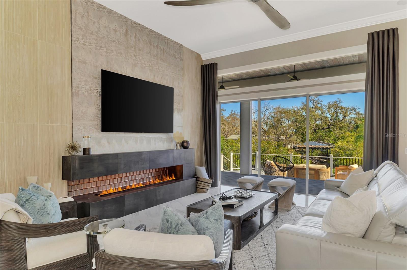 NOKOMIS ACRES - Residential