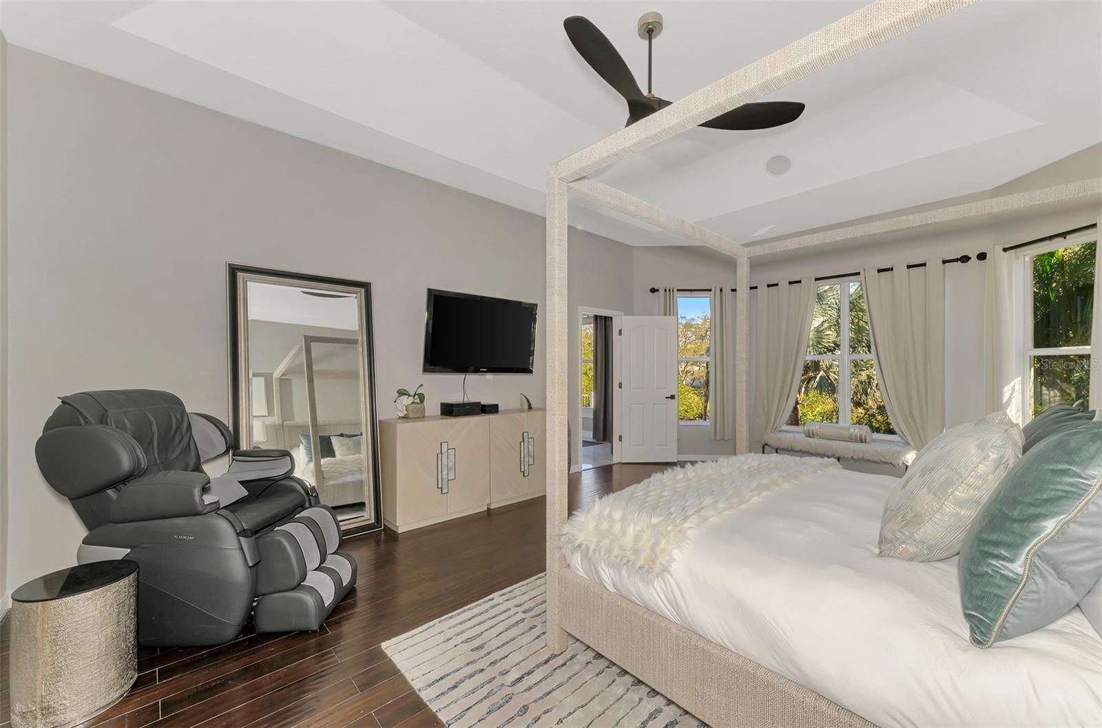 NOKOMIS ACRES - Residential