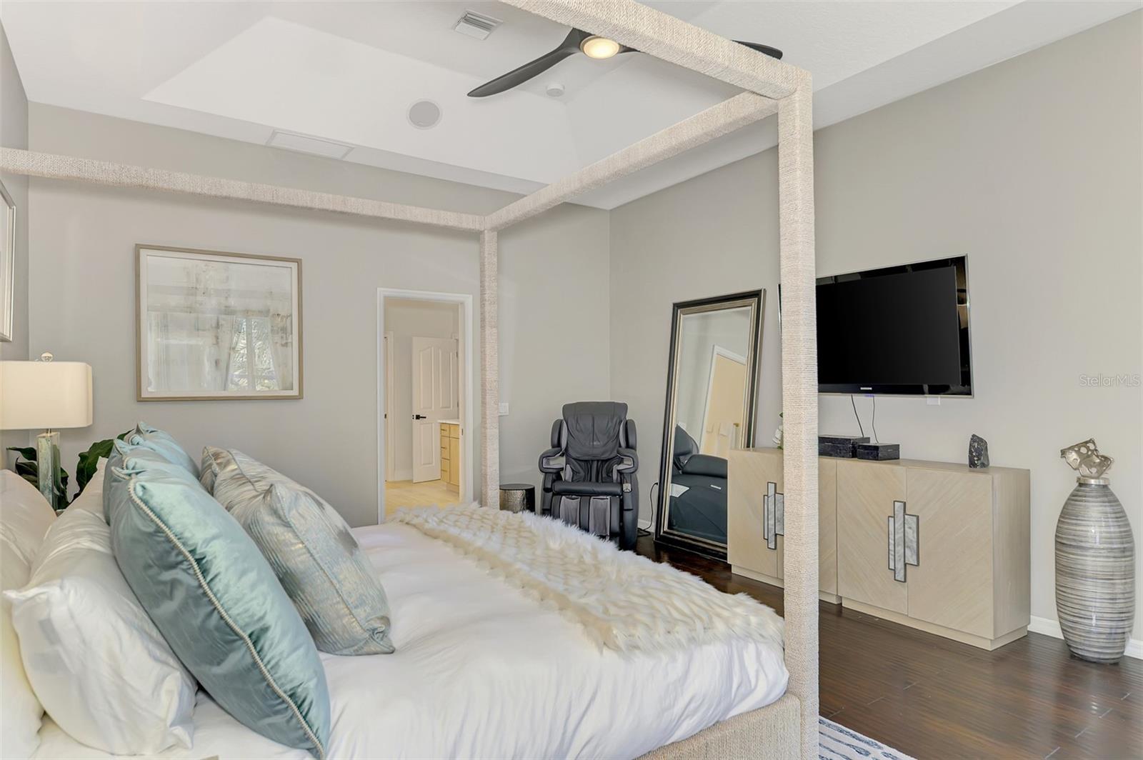 NOKOMIS ACRES - Residential