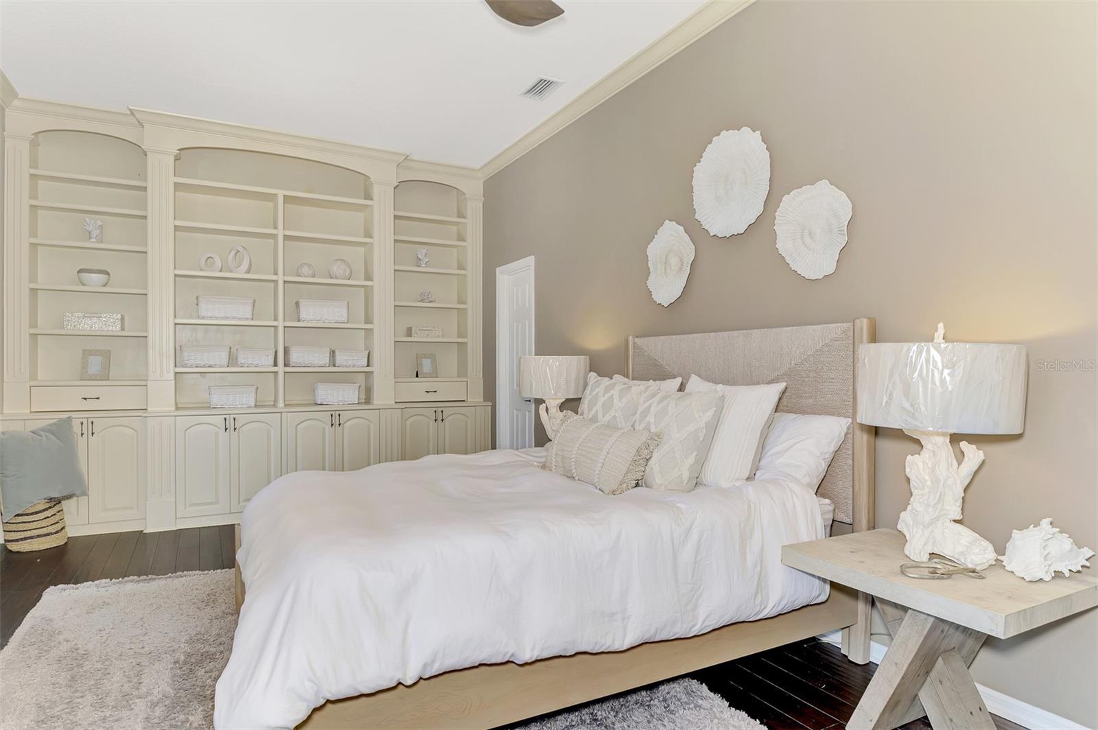 NOKOMIS ACRES - Residential