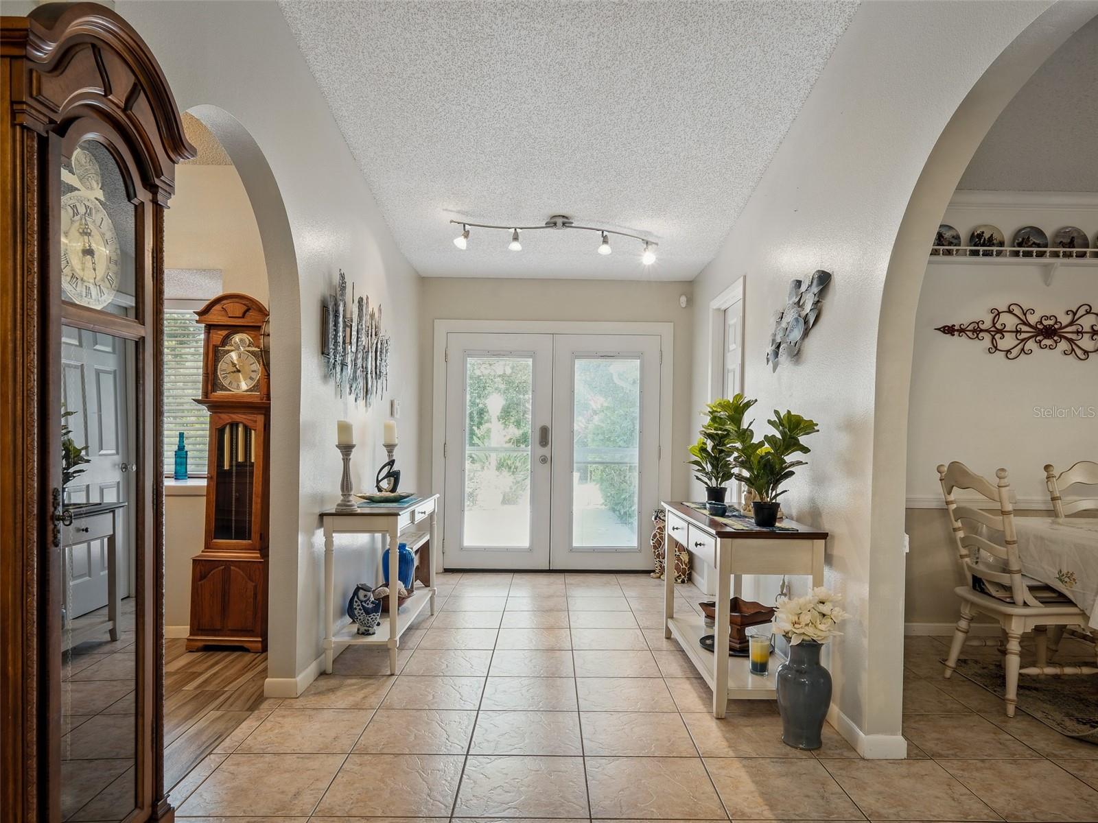 TURNBULL BAY WOODS - Residential