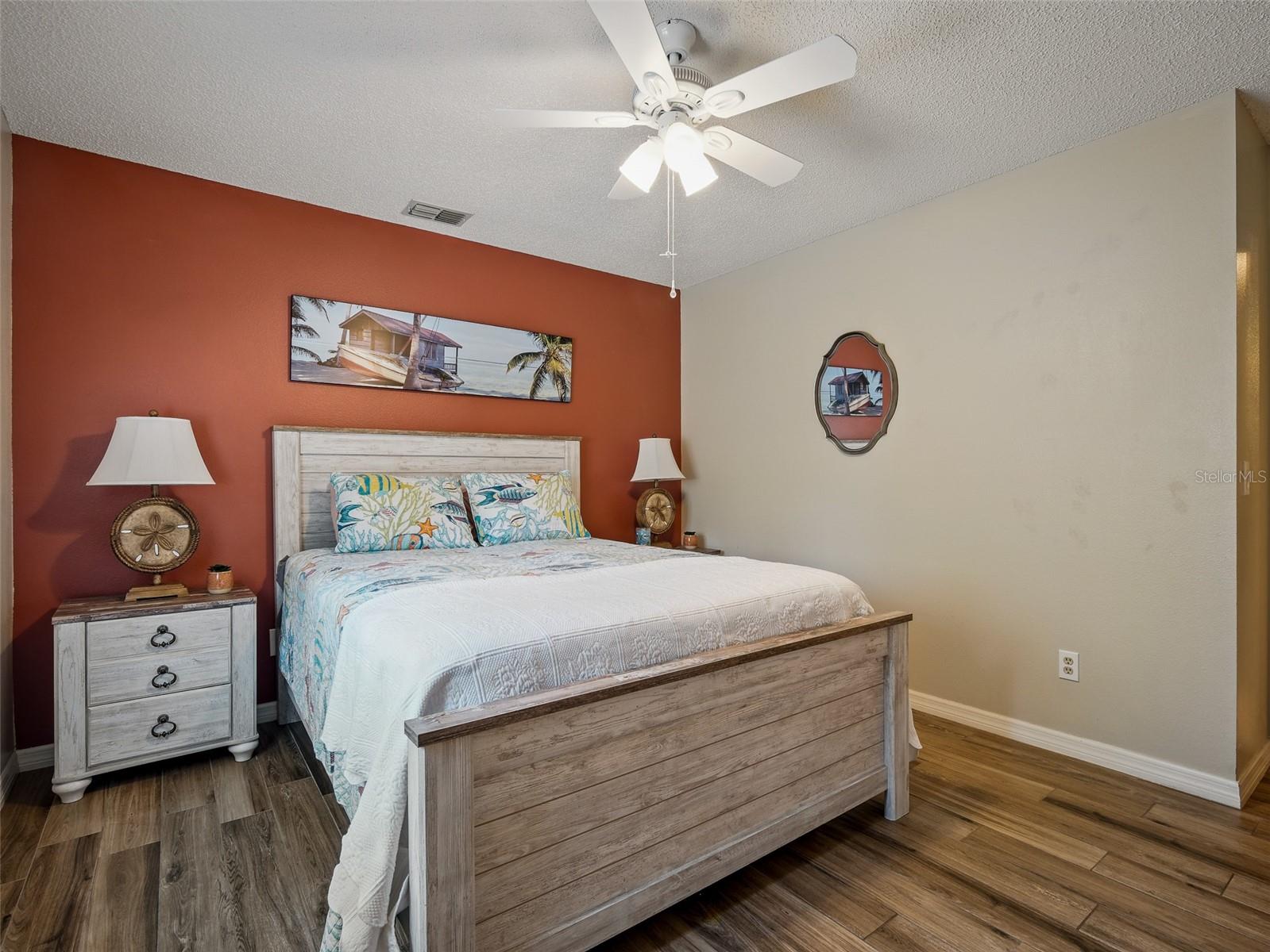 TURNBULL BAY WOODS - Residential