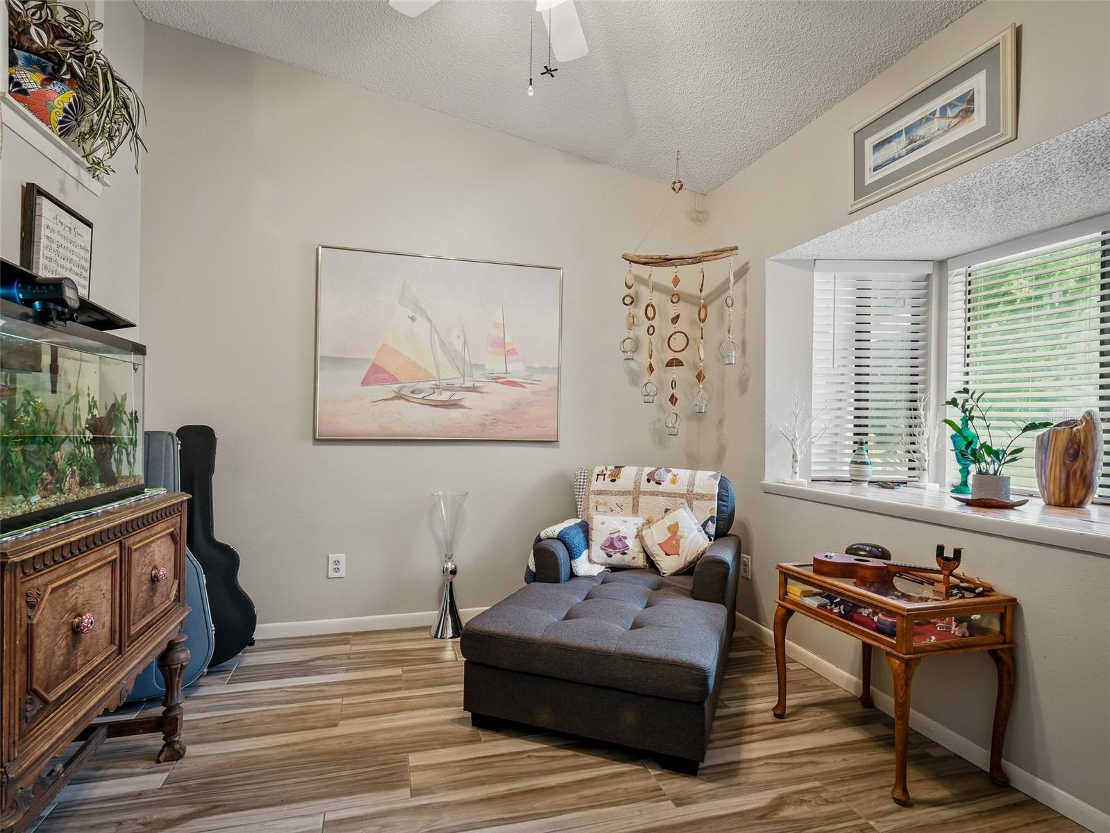 TURNBULL BAY WOODS - Residential