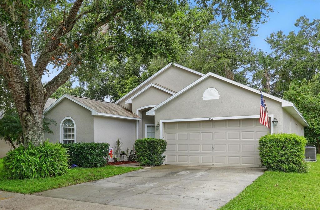 Photo of 3101 Beaver Pond Trail, Valrico, FL 33596 (MLS # TB8394842)