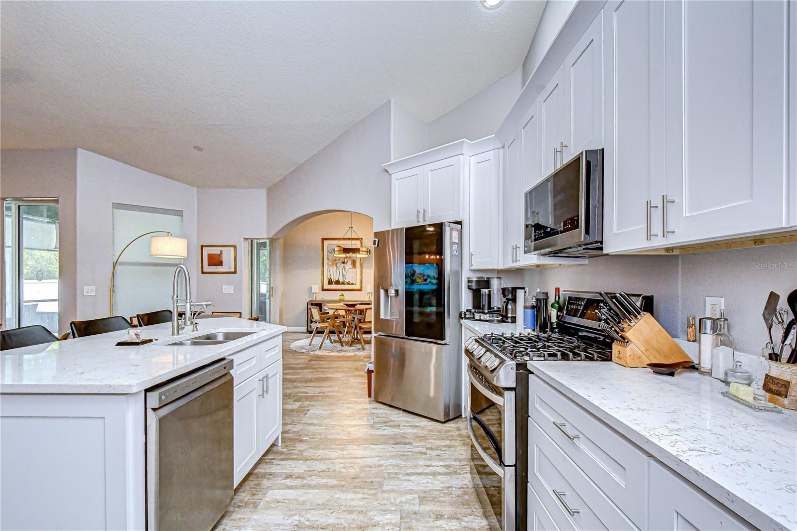 THOUSAND OAKS PH 06-9 - Residential