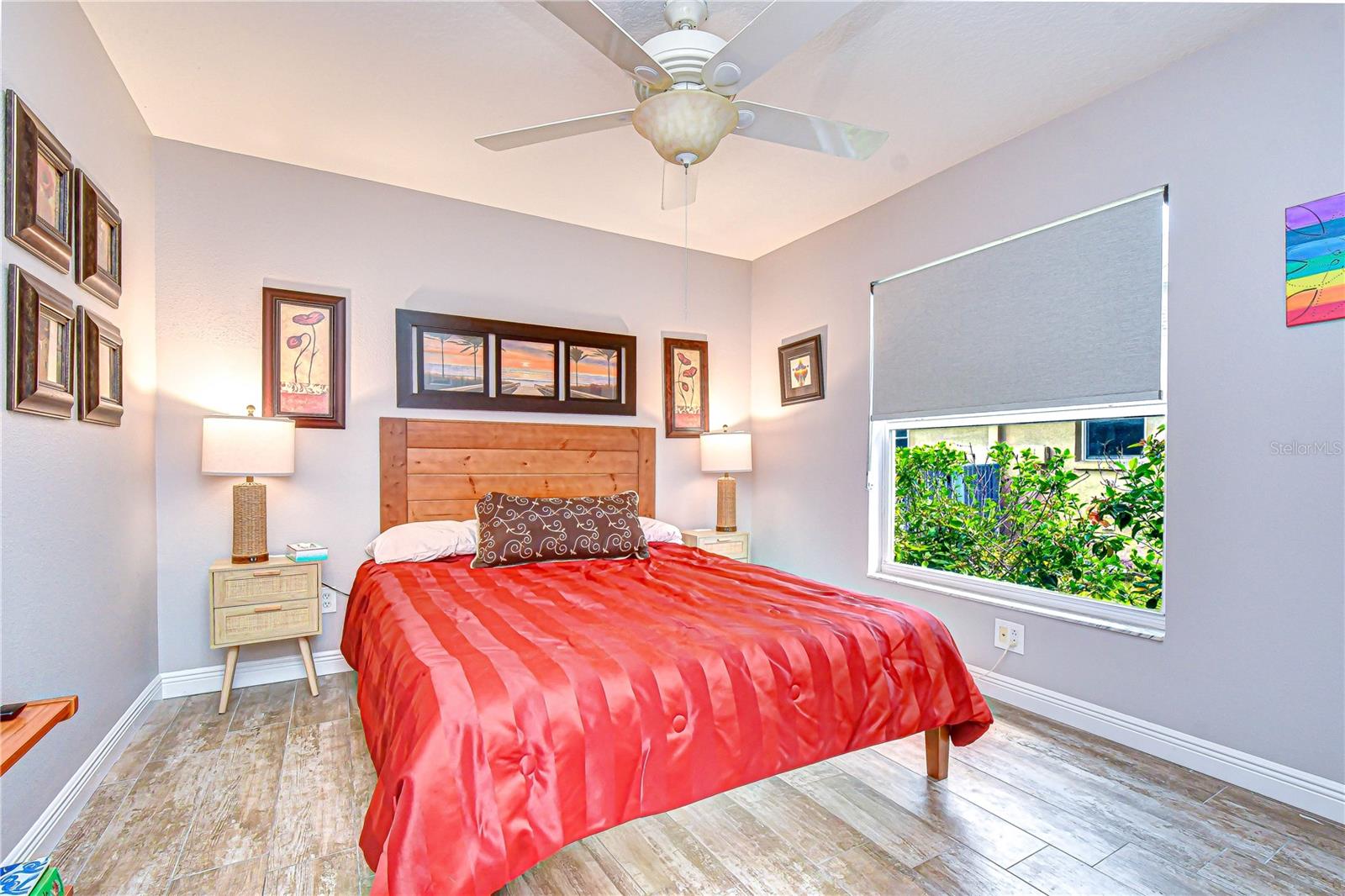 THOUSAND OAKS PH 06-9 - Residential