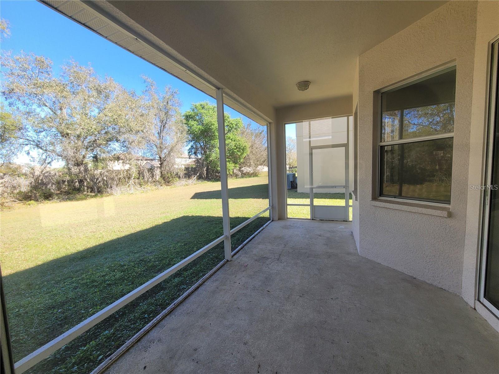 COUNTRY WALK - Residential Lease