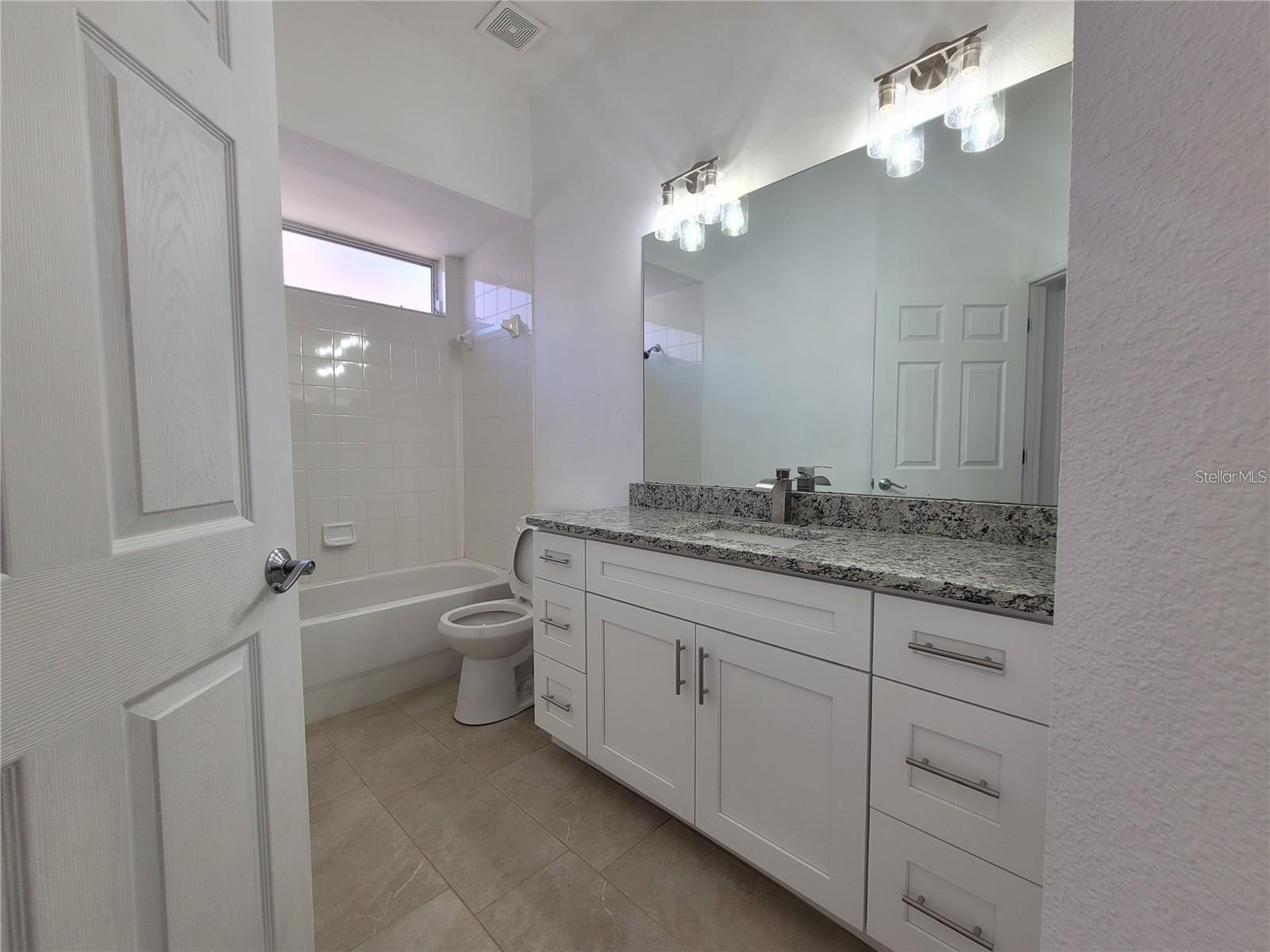 COUNTRY WALK - Residential Lease