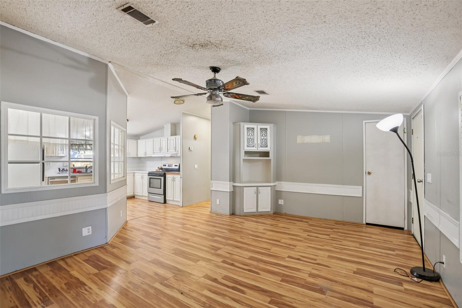 HAZEN HEIGHTS - Residential