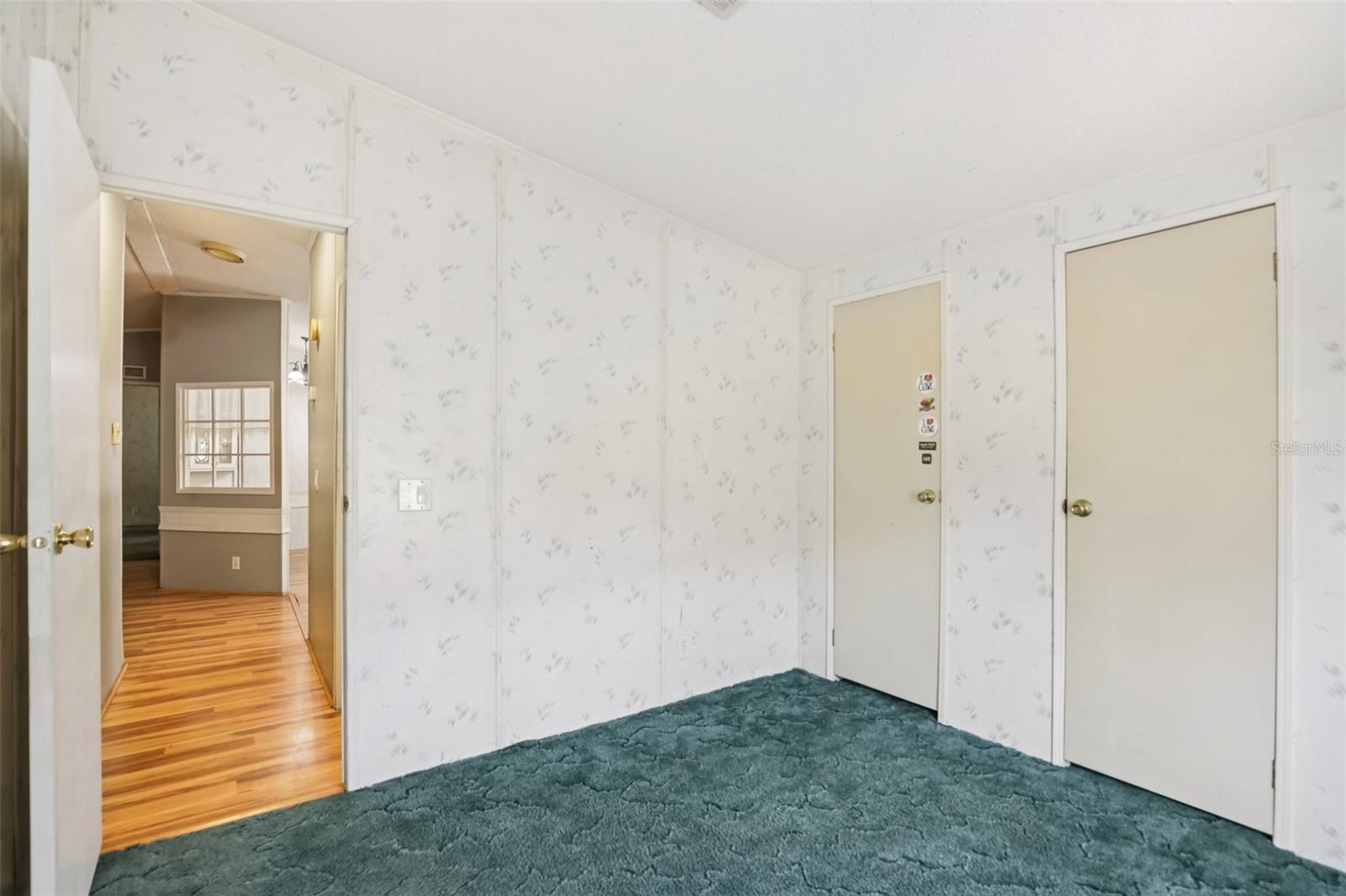 HAZEN HEIGHTS - Residential