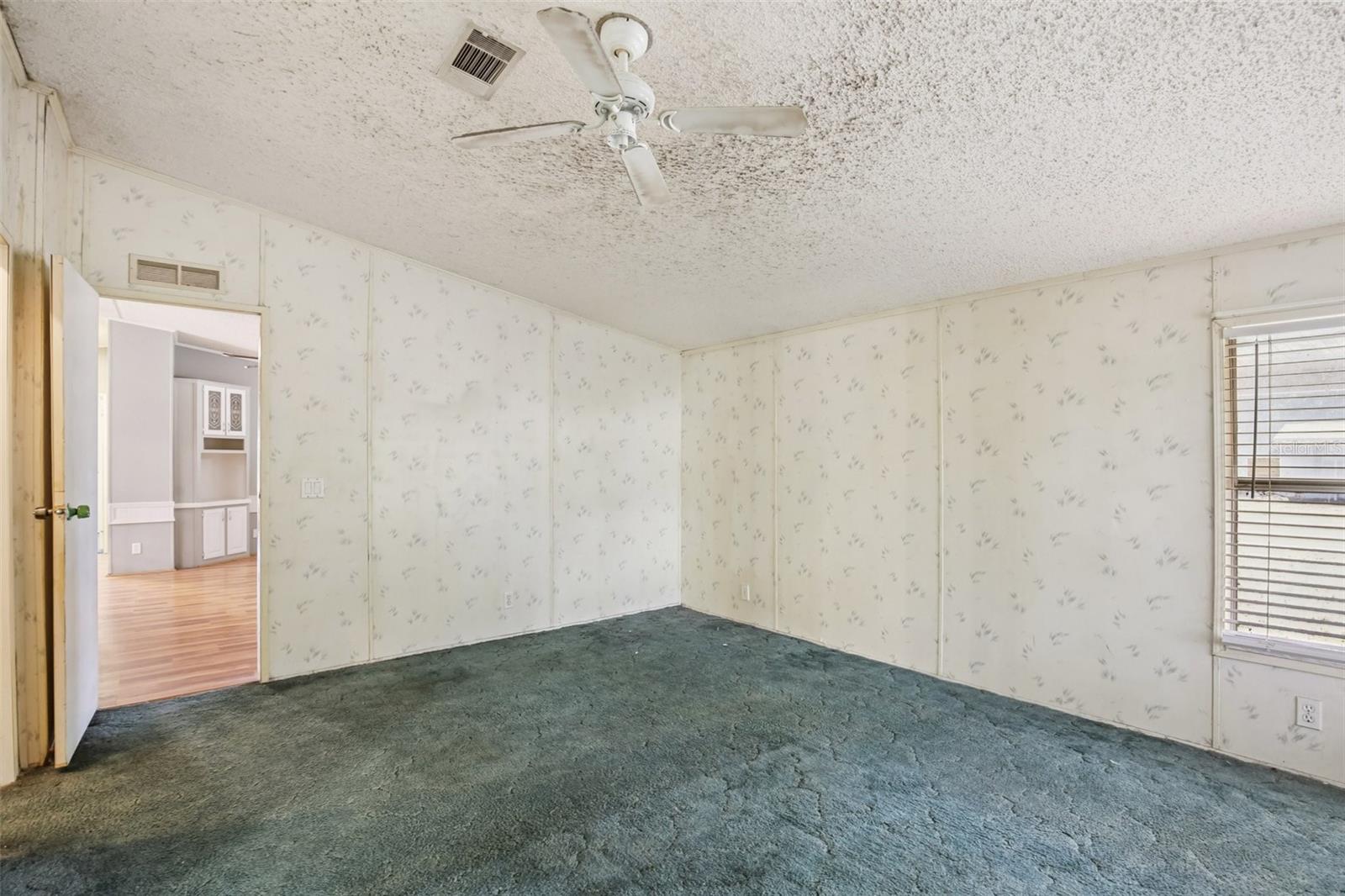 HAZEN HEIGHTS - Residential