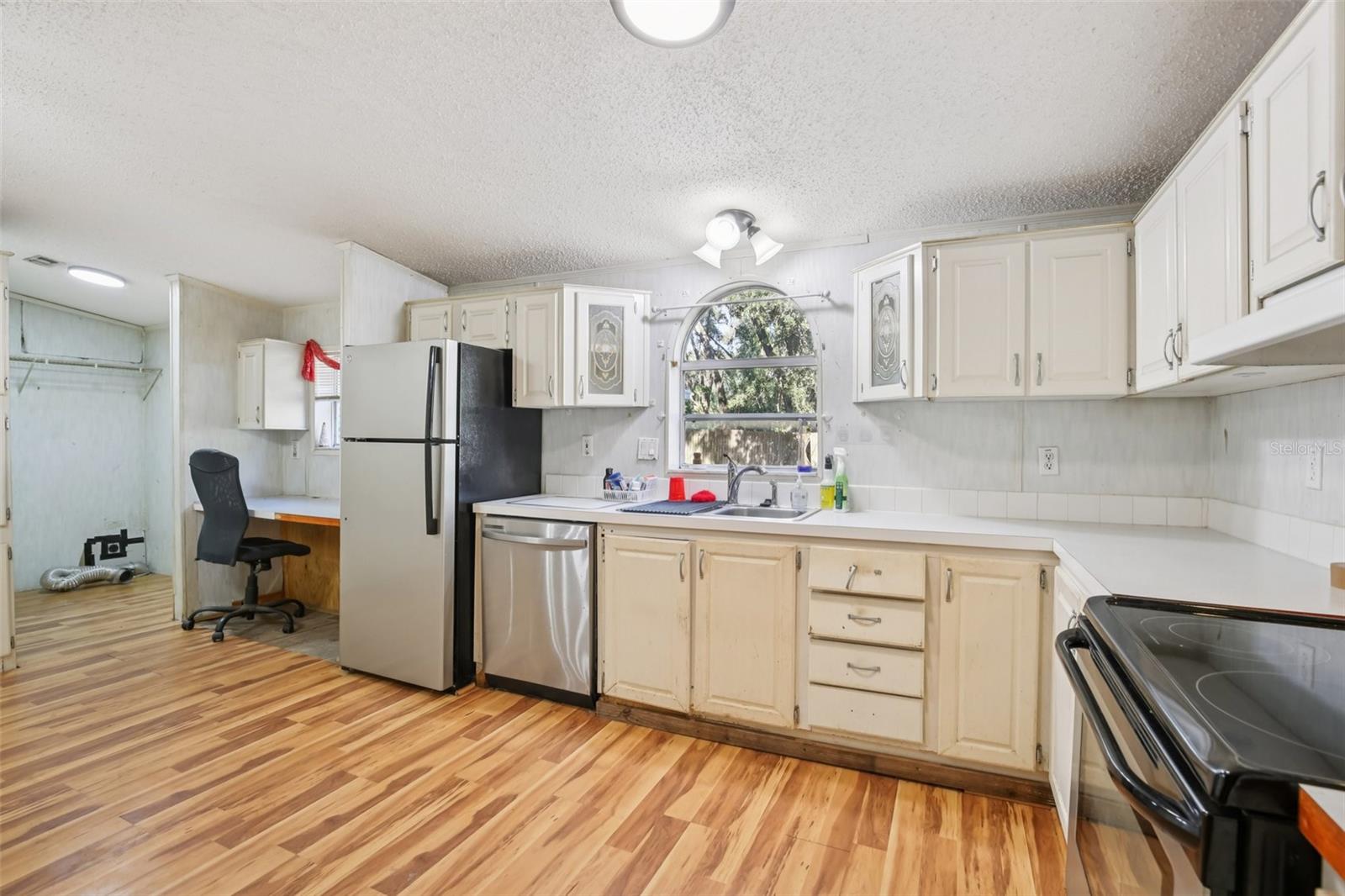 HAZEN HEIGHTS - Residential