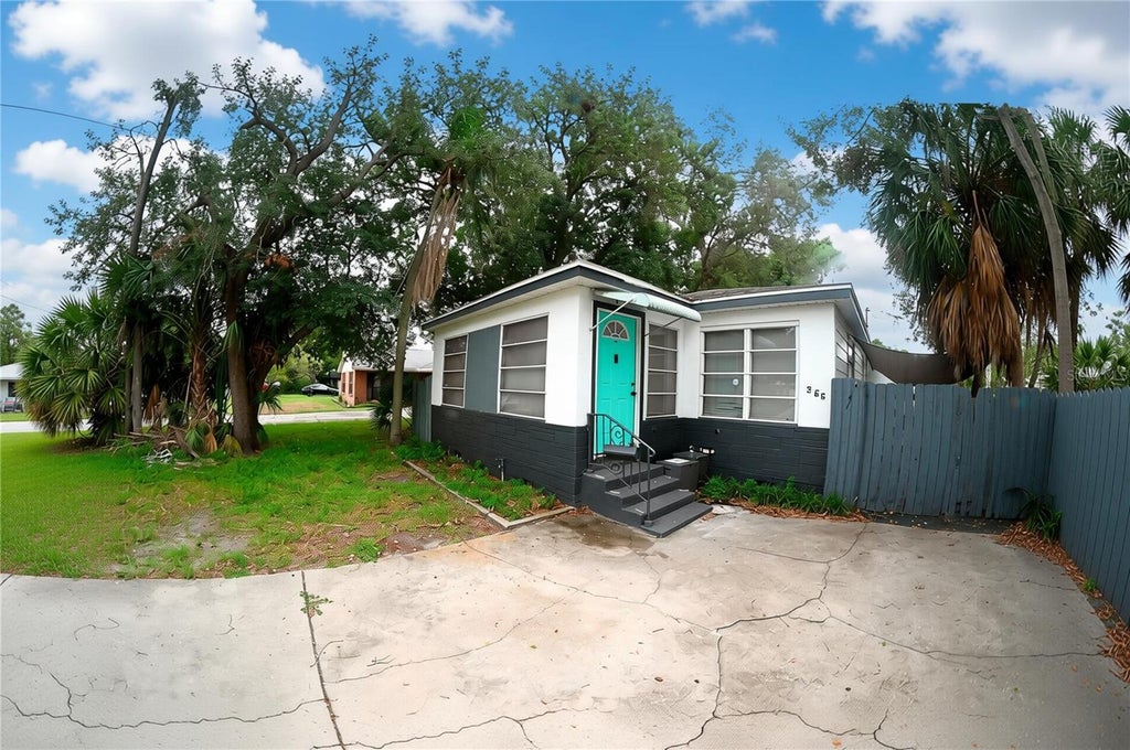 Photo of 366 45th Avenue N, St Petersburg, FL 33703 (MLS # TB8537294)