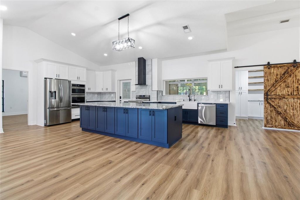 Photo of 1736 Itchepackesassa Drive, Lakeland, FL 33810 (MLS # L4958187)