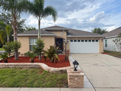 Photo of 1602 Redmond Brook Lane, Ruskin, FL 33570 (MLS # TB8555465)