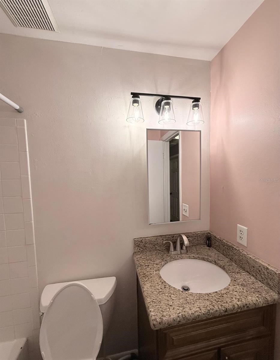 DAVIS A M - Residential