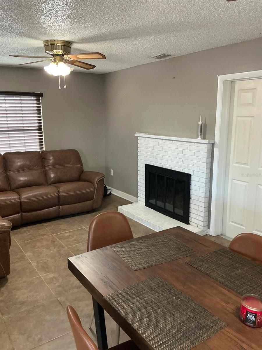 DAVIS A M - Residential