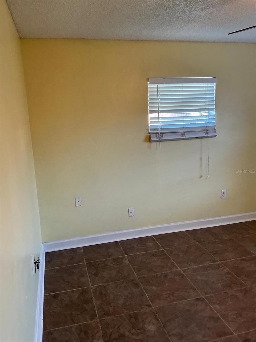 DAVIS A M - Residential