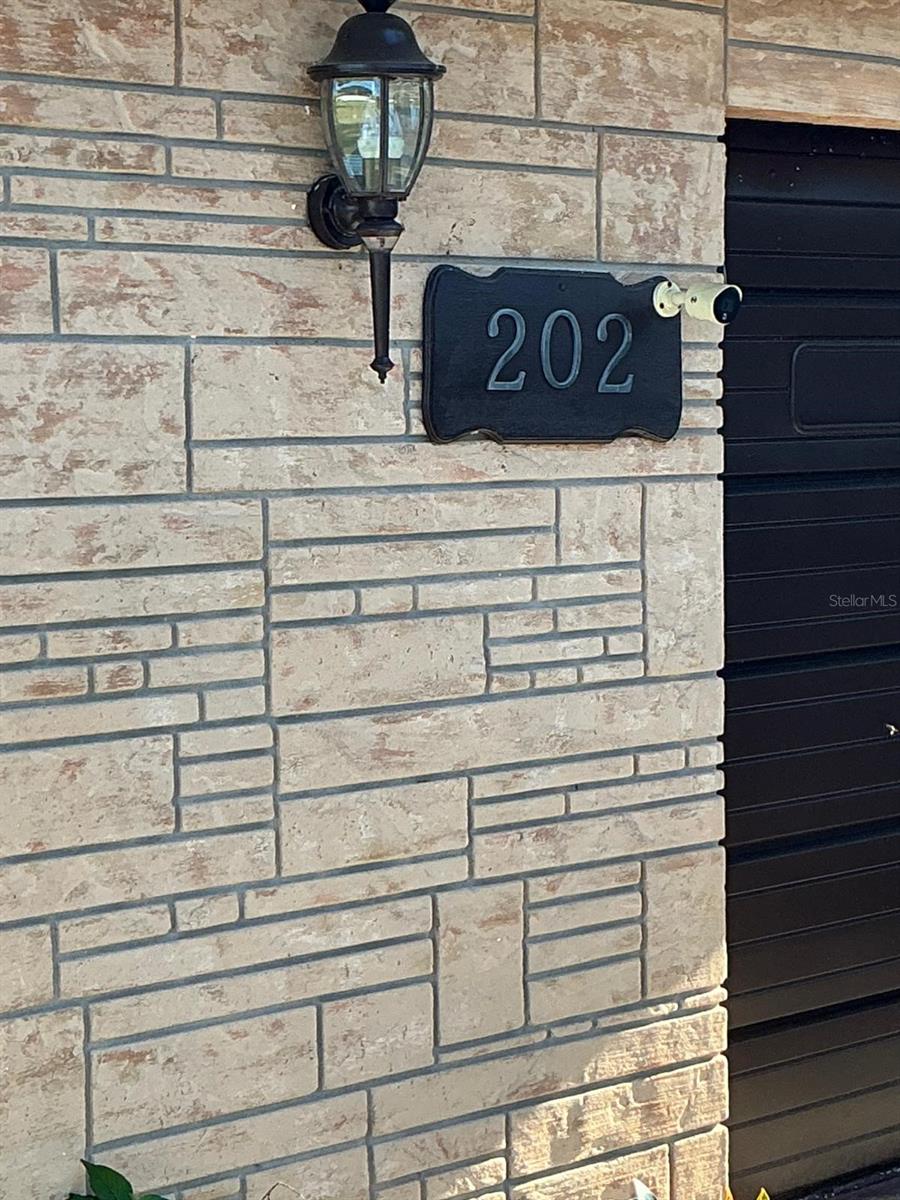 DAVIS A M - Residential