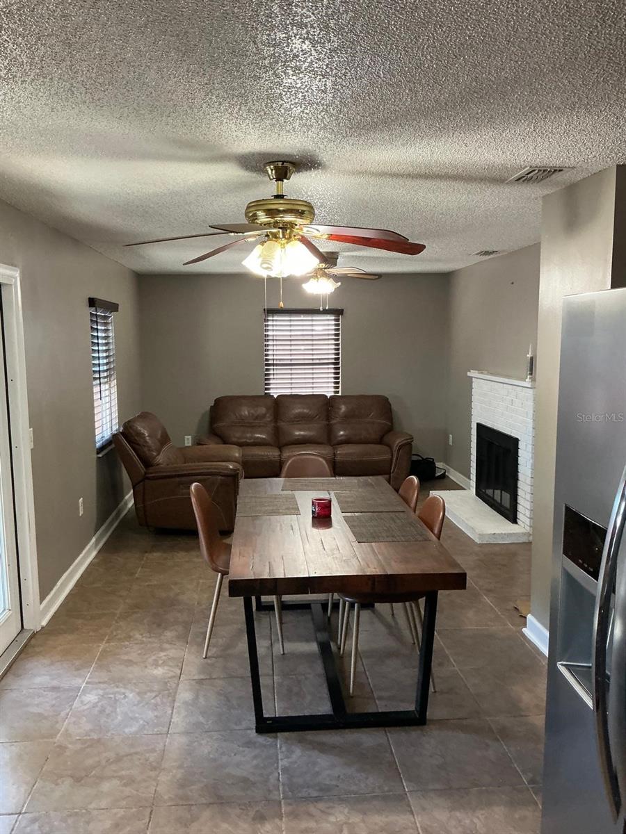 DAVIS A M - Residential