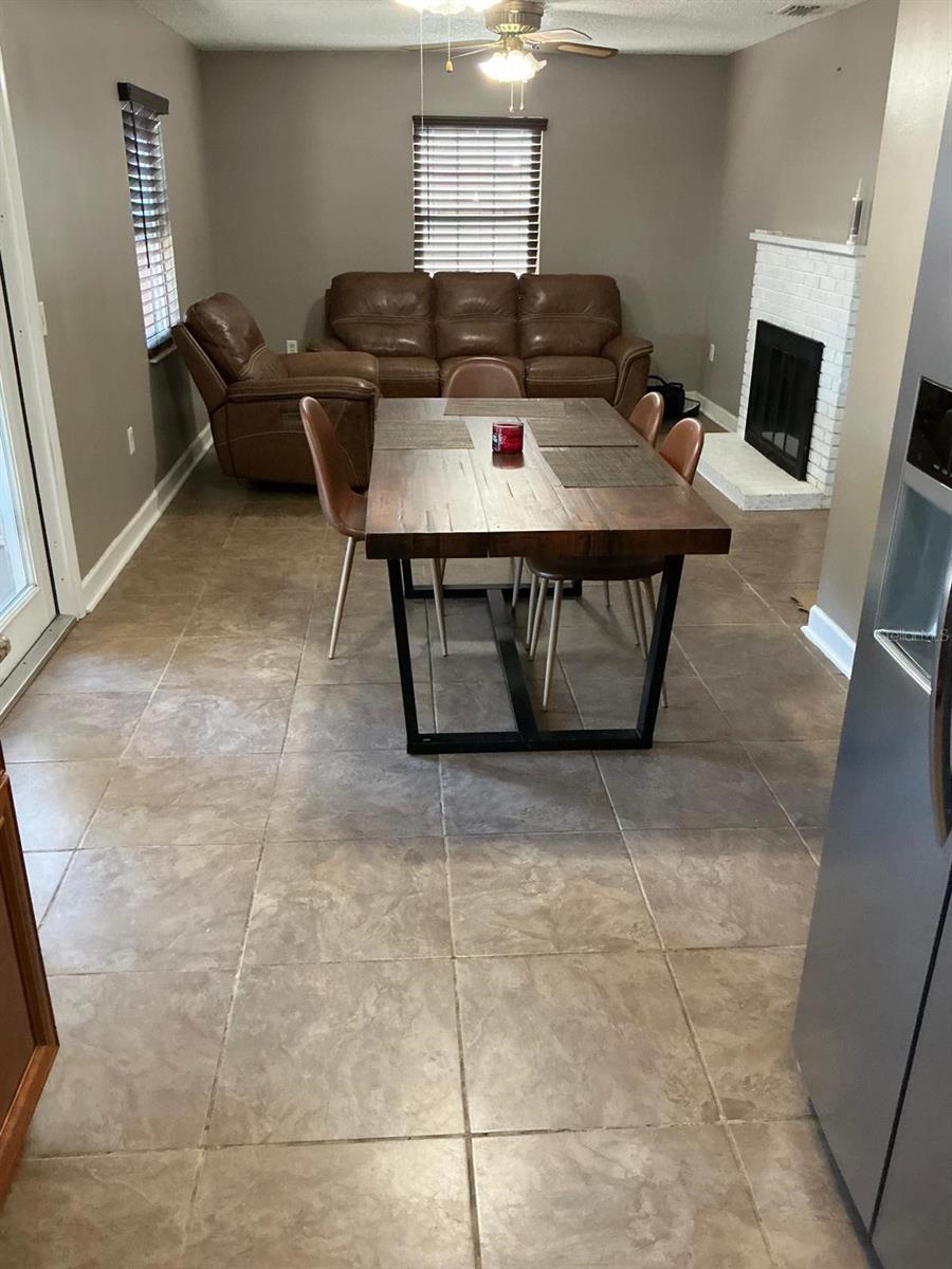 DAVIS A M - Residential