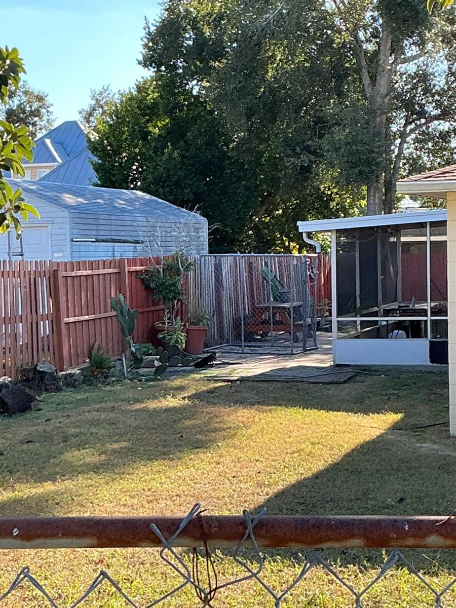 DAVIS A M - Residential