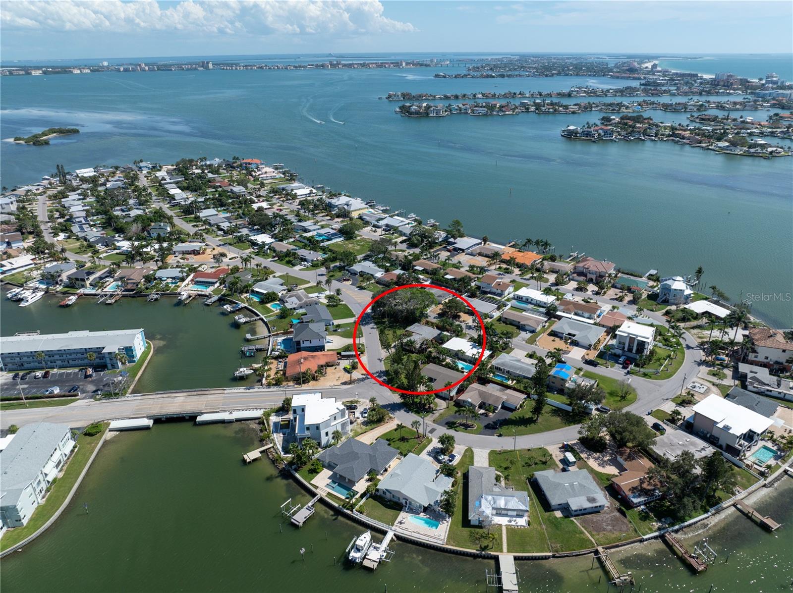 PASADENA ISLE - Residential