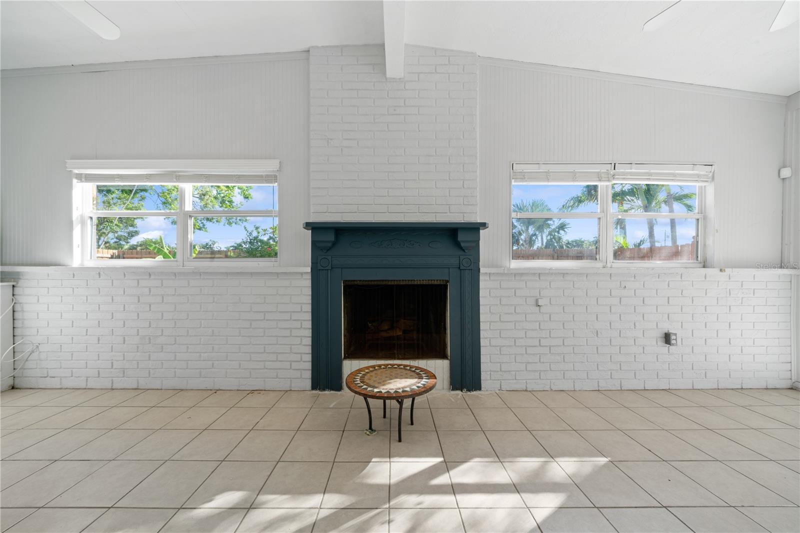 PASADENA ISLE - Residential