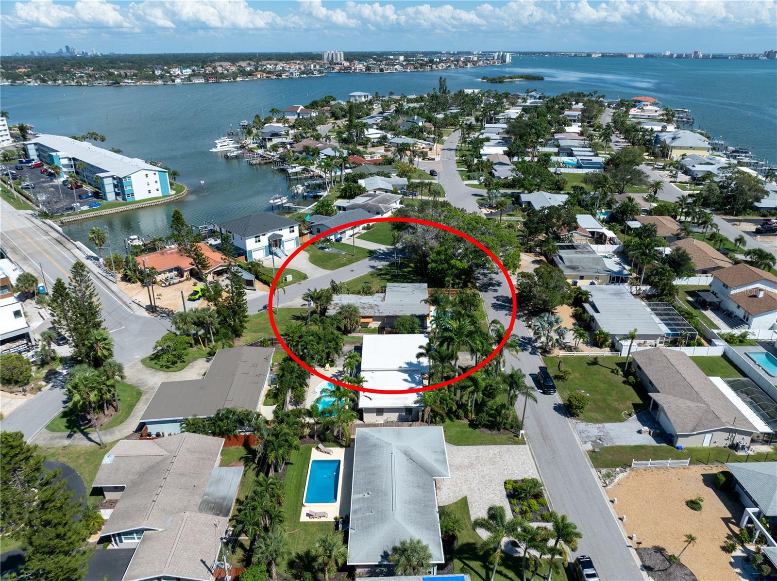 PASADENA ISLE - Residential