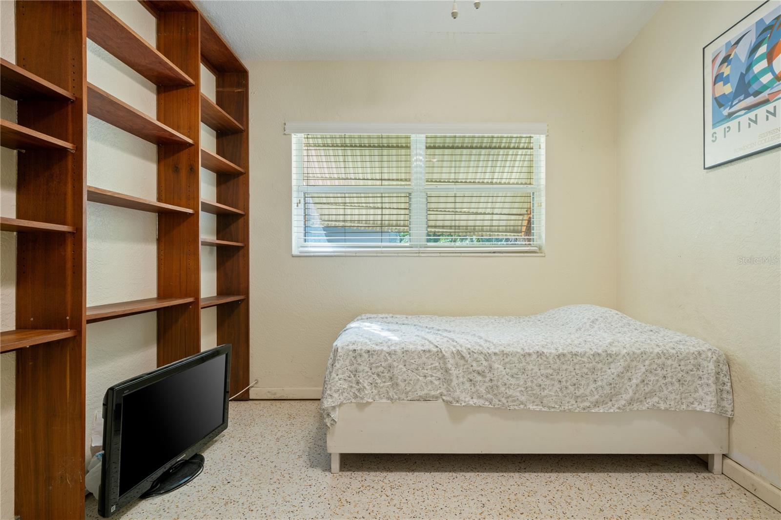 PASADENA ISLE - Residential