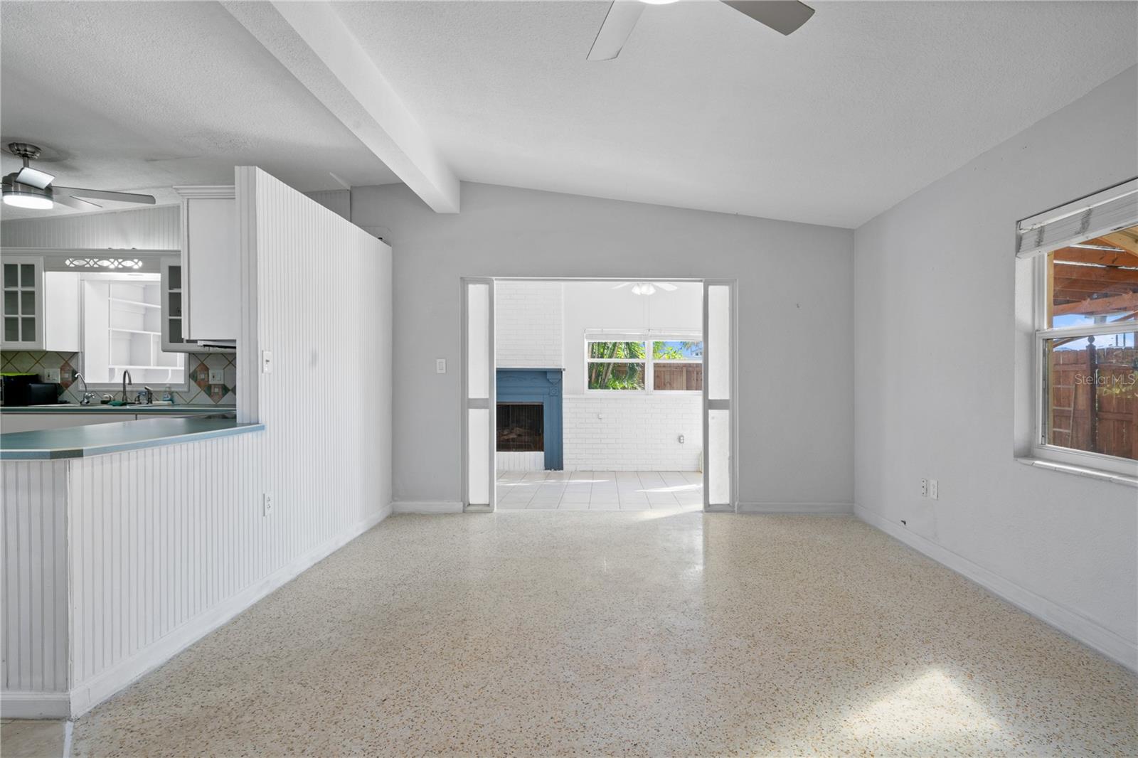 PASADENA ISLE - Residential