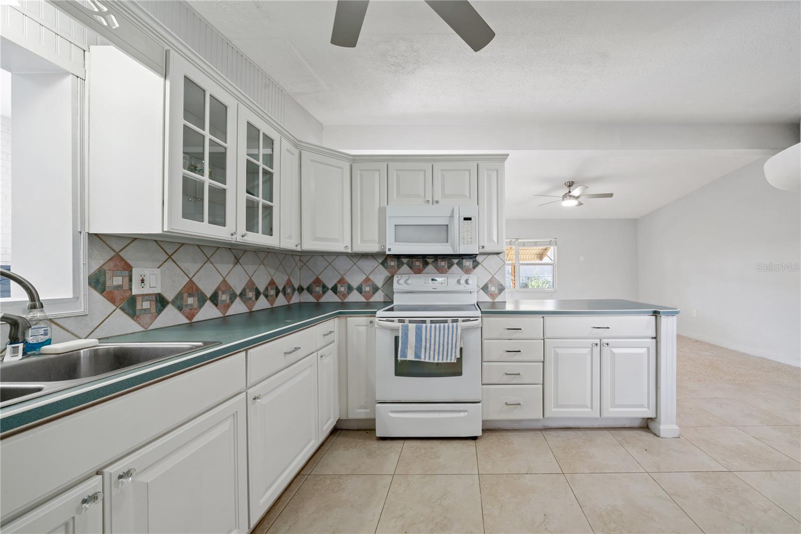 PASADENA ISLE - Residential