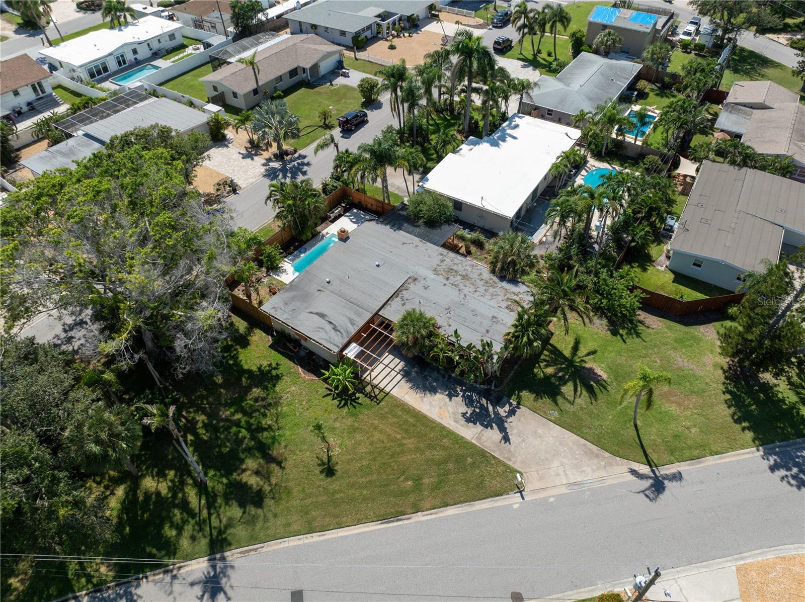 PASADENA ISLE - Residential