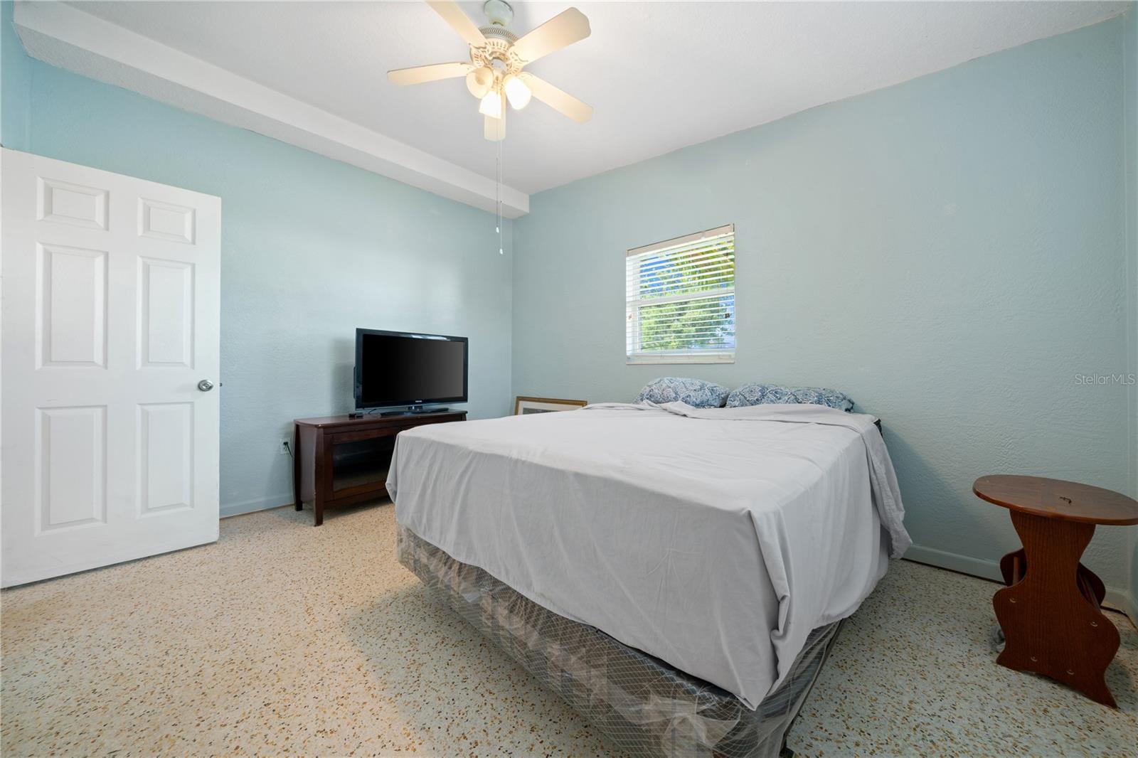 PASADENA ISLE - Residential