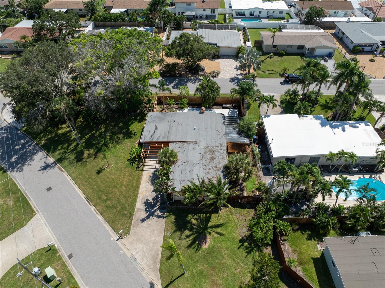 PASADENA ISLE - Residential