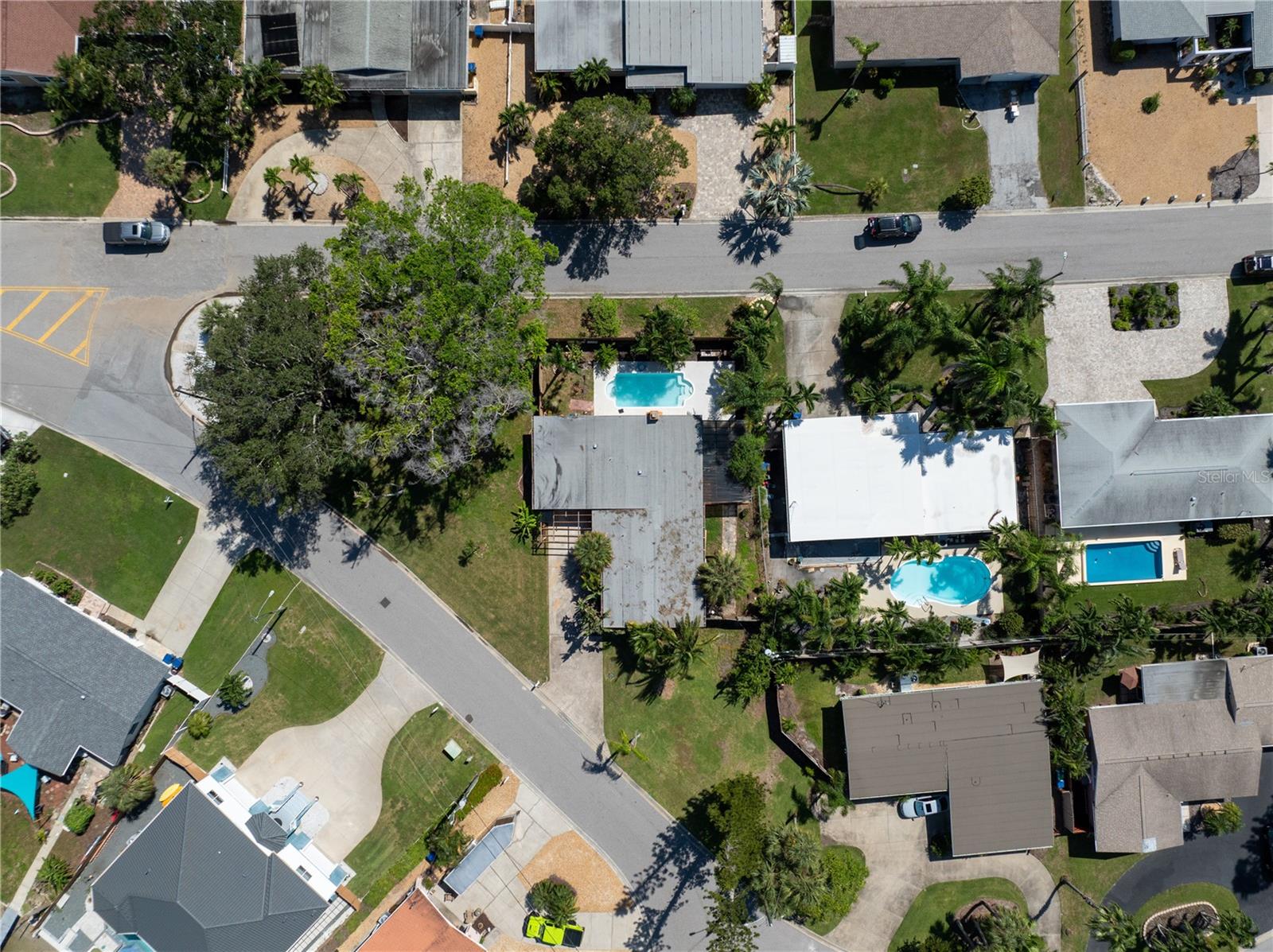 PASADENA ISLE - Residential