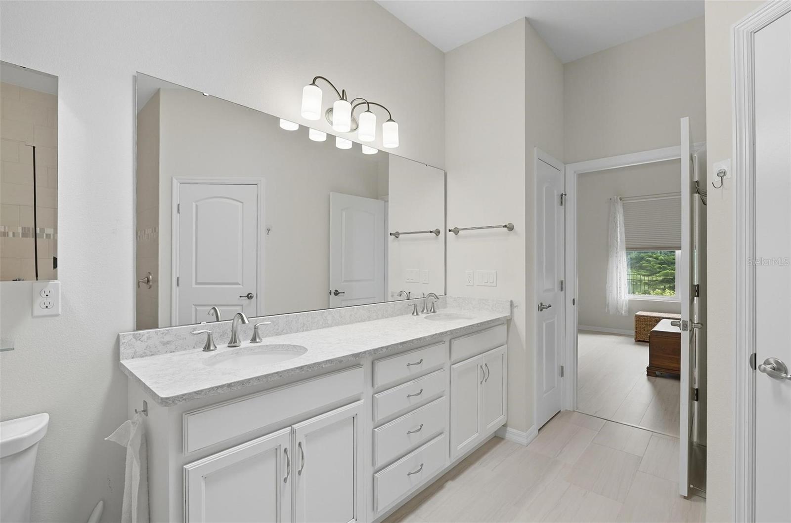 HIDDEN LAKES PH I SEC 2B - Residential Lease