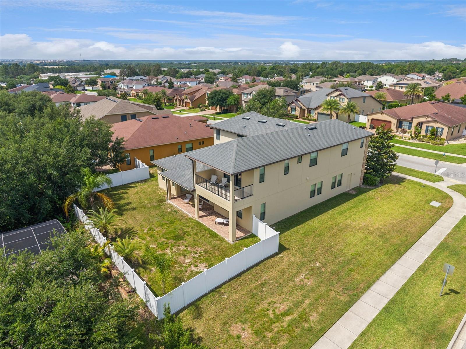 HUNTERS RUN PHASE 2 - Residential