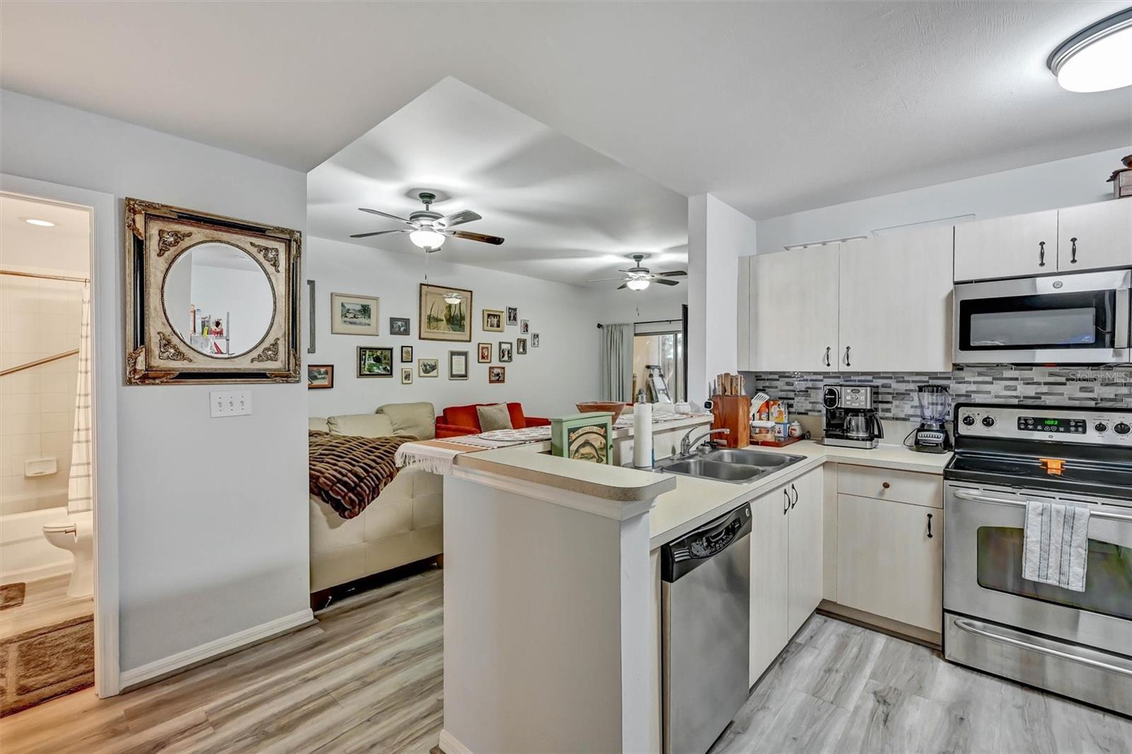 15441 BELLAMAR CIRCLE 1113