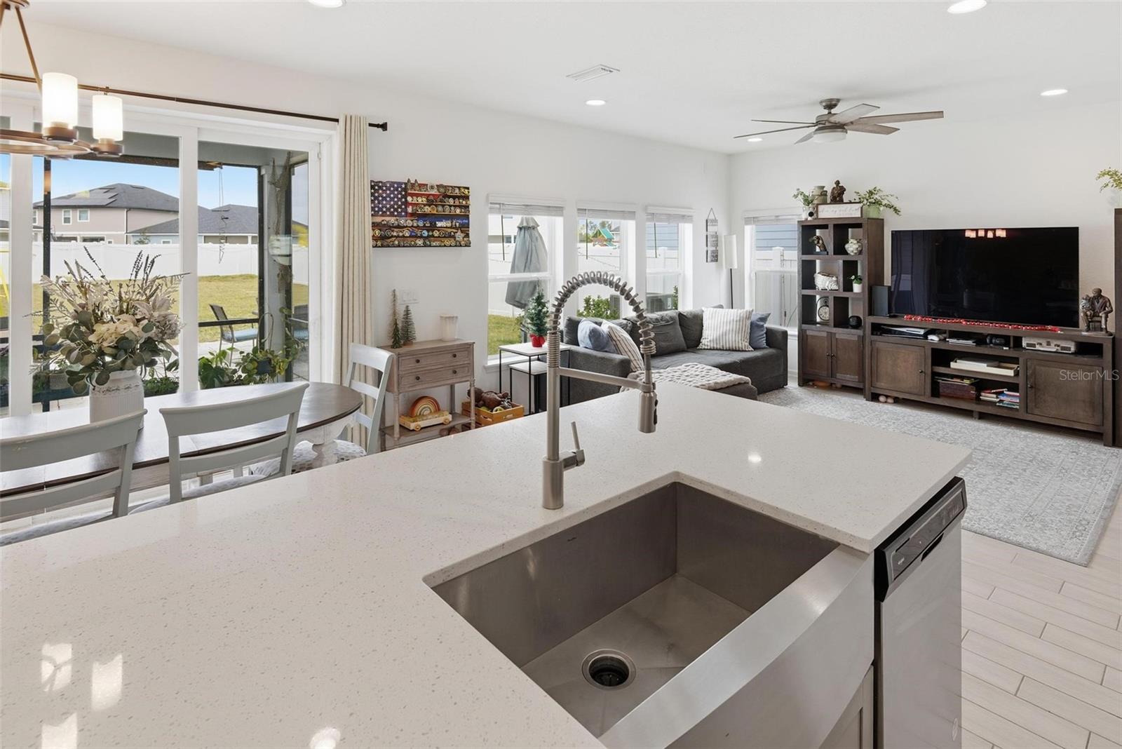 CORDOVA PALMS PH 1 - Residential