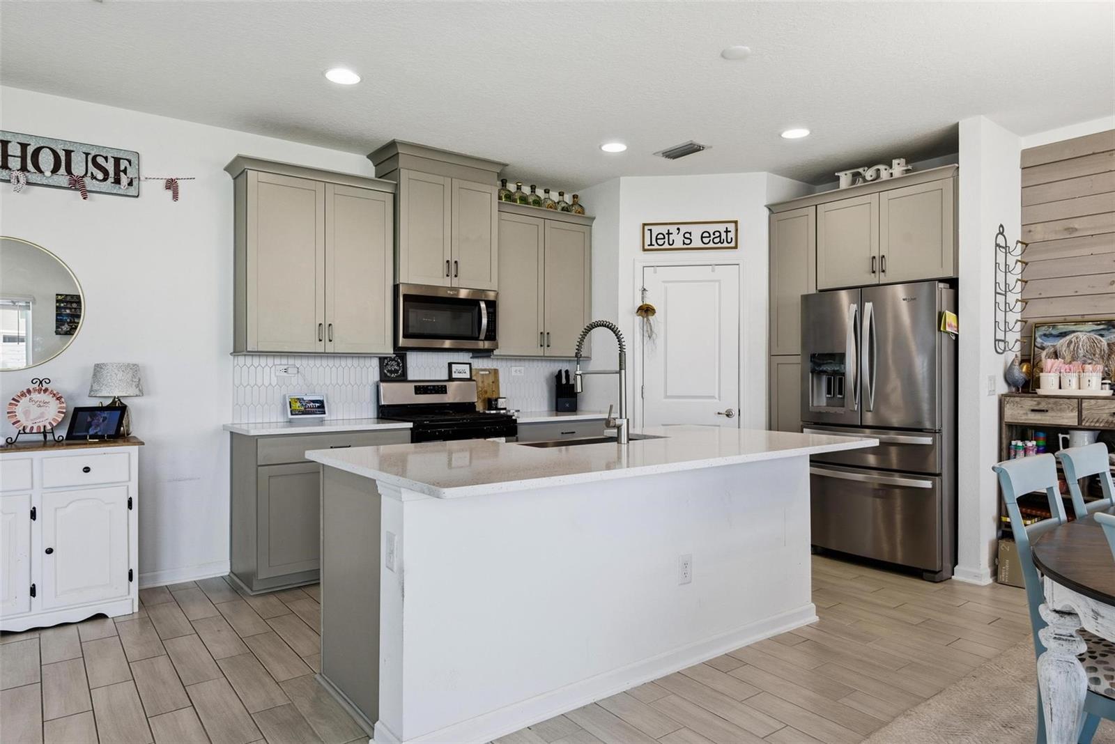 CORDOVA PALMS PH 1 - Residential