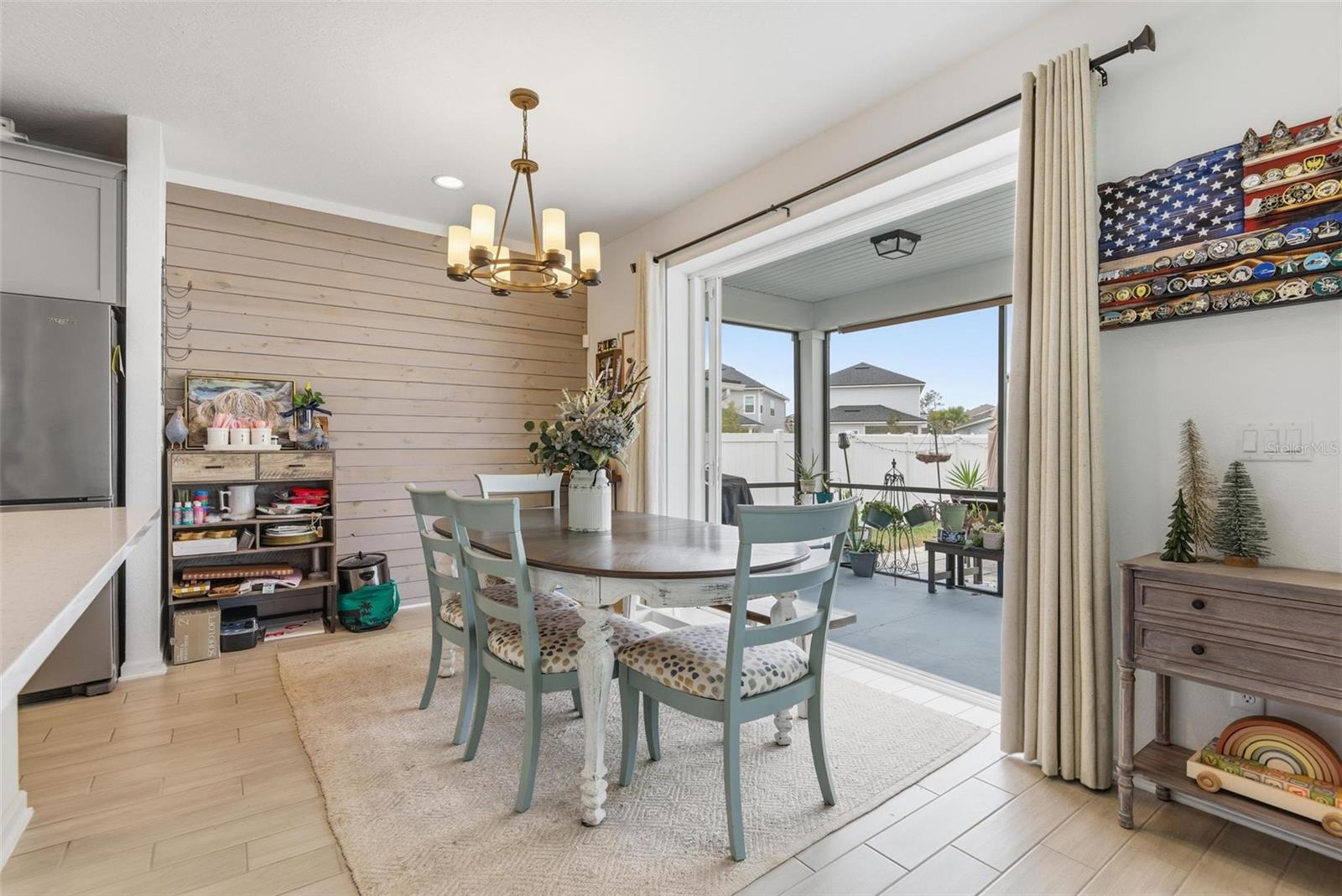 CORDOVA PALMS PH 1 - Residential