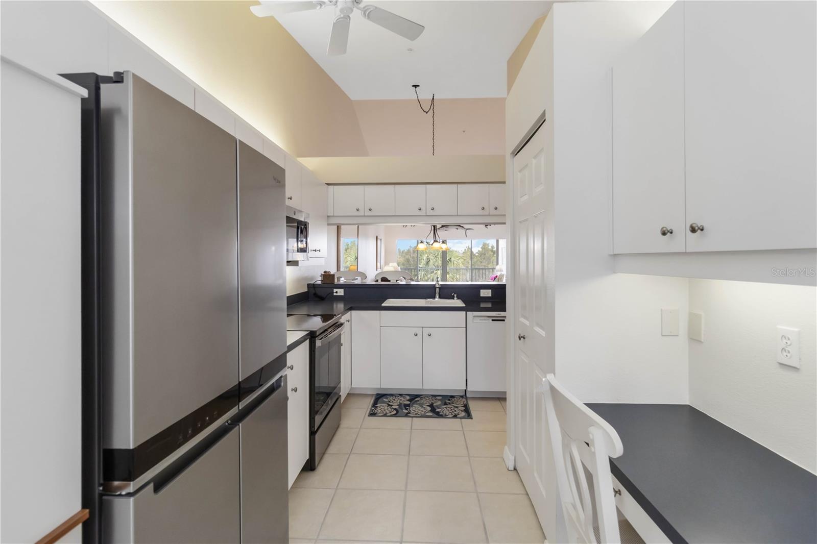 SOUTH PRESERVE I/WATERSIDE VILLAGE - Residential